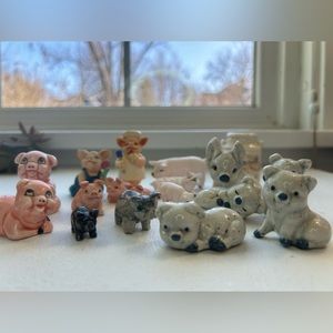 Miniature pig collection ceramic/stone/Russ pink gray lot of 18 farmhouse